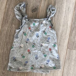 Flutter sleeve Gap tank